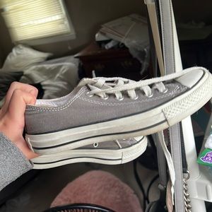 grey converse